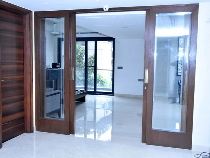 Builder-Constrution-GK-1