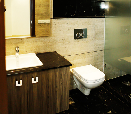 Luxurious-Bathroom-Floor-Sarvoday-Enclave