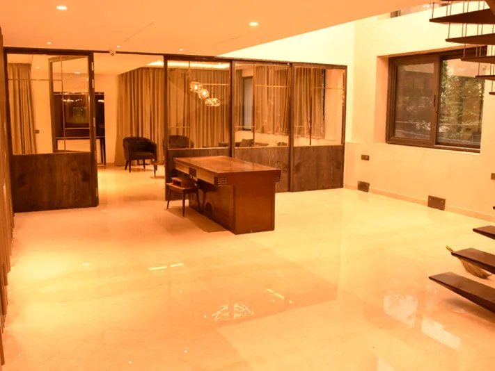 Luxury building Drawing Room